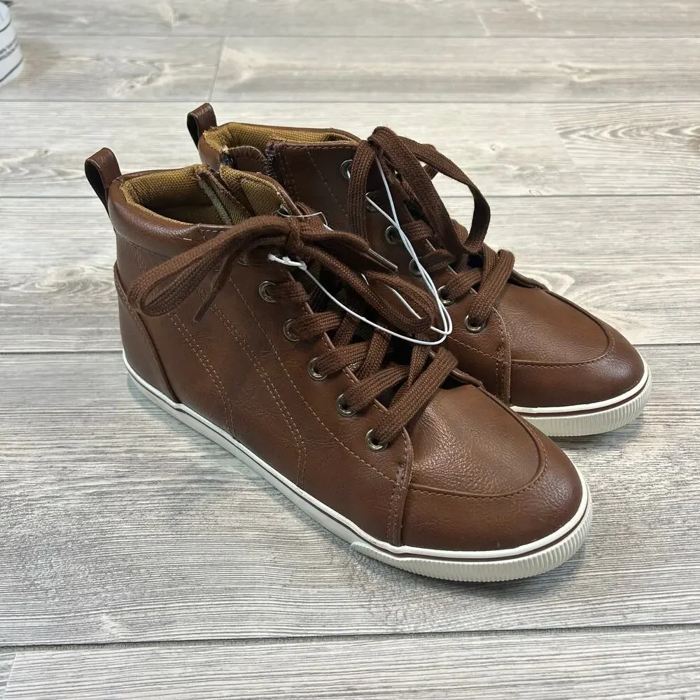 Cat & Jack Boys' Florian High-Top Sneakers - Size 5 - NWT